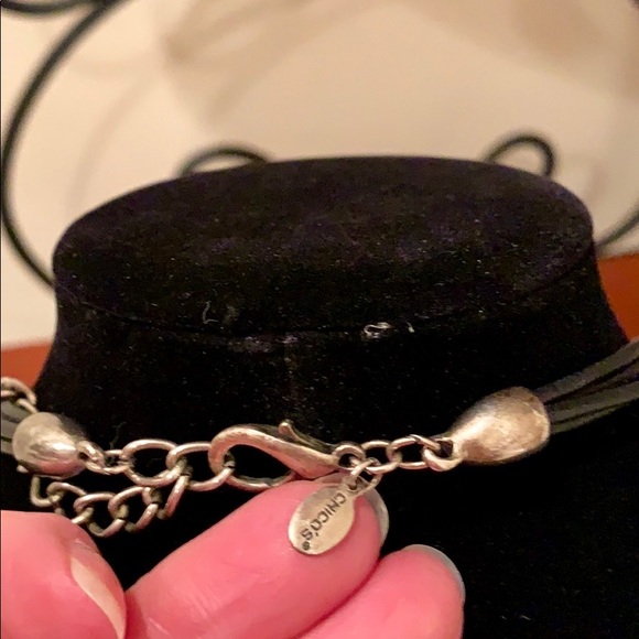 Chico’s Matching Leaf Necklace & Earrings - Picture 5 of 5